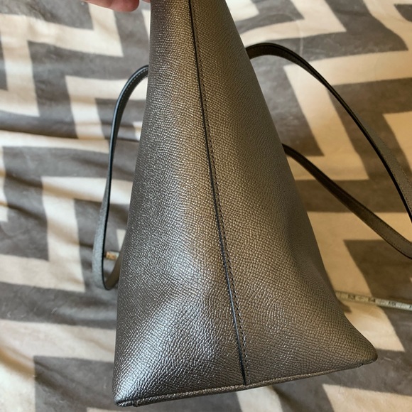 LIKE NEW Coach pewter set: zip tote, wallet, coin purse - Picture 5 of 16